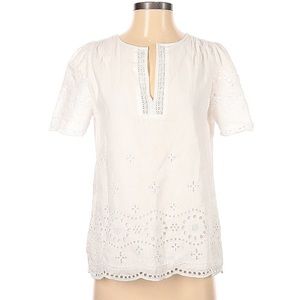 GAP • White Eyelet Top